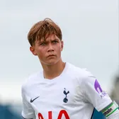„Limbaj vulgar și bullying”  Scrisoarea părinților unui  supertalent de la Tottenham  care a refuzat Republica Moldova și a ales România