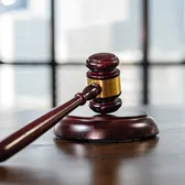 Jucătorii din România, băgați la sertar!  O inițiativă legislativă care ar fi protejat fotbaliștii în fața insolvenței,  ignorată de politicieni.  Ce prevedea