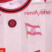 Cum arată noul tricou   Dinamo  a scos la vânzare un echipament special, cu sigla cerută de fani: care e scopul