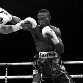 Împușcat în fața casei  Fostul dublu campion mondial la box,  ucis într-un atac armat.  A fost victima unei ambuscade