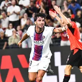 Salvatorul Ferran Torres   FOTO.  Atacantul a debutat cu o „dublă” la PSG și  a evitat o umilință   pentru campioana Europei