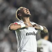 „Bătrân laș, ți-e frică!”   FOTO+VIDEO.  Val de meme-uri după ce Neymar a acceptat un  duel 1 la 1  cu un jurnalist de 69 de ani