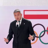 Șeful sportului, arestat!  Președintele Comitetului Olimpic,  acuzat de corupție:  ceas de 40.000 de euro și excursii de lux
