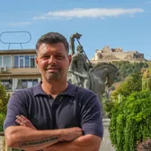„Cred în titlu!”   EXCLUSIV.  Interviu de impact cu  antrenorul revelației Corvinul.  Avertizează Liga 1: „Suntem capabili de orice”