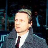 Confesiunea lui Mircea Rădulescu, la 85 de ani  Regretul carierei: „Îmi pare tot mai rău că m-am grăbit cu demisia.  I-am făcut o surpriză neplăcută lui Lucescu”