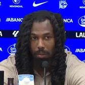 Traore, imagini virale   VIDEO:   A repetat de 7 ori  în 25 de secunde același cuvânt la prezentarea sa la Deportivo A Coruna