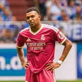 Decizie ciudată în Betis - Real Madrid   VIDEO+FOTO.  De ce nu s-a repetat  penalty-ul ratat de Mbappe?  Specialiștii se contrazic: „Regulamentul nu e clar!”