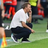 Avertisment pentru Hagi  Vârful Suediei e deja în formă la Liverpool.  De ce profită Isak