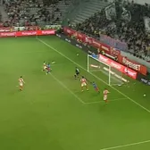 Stoian, ratare monumentală cu Dinamo   FOTO.  Atacantul  putea egala pentru FCSB  la doar câteva secunde de la intrarea pe teren