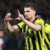 Răzvan Marin nu iartă nimic   VIDEO.  Mijlocașul  a înscris din nou  pentru AEK Atena!