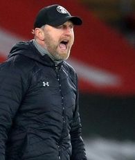 alt-text
