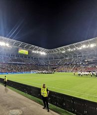 alt-text