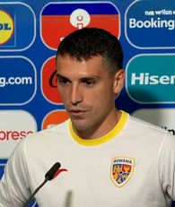 alt-text