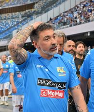 alt-text