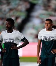 alt-text