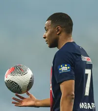 În instanță   Mbappe  își cere cele 55.000.000 € de la PSG. Francezii pot primi interdicție la transferuri