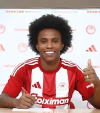 Vedetă anti-FCSB  Olympiacos l-a transferat pe  brazilianul Willian , jucătorul crescut de Lucescu la Shakhtar