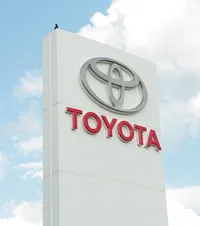 REACȚIE TOYOTA Compania auto a răspuns azi întrebărilor GOLAZO.ro despre  tensiunile  cu Țiriac și COSR