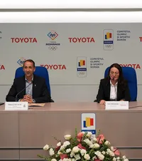 Toyota reintră în joc După ce Țiriac și Hyundai s-au băgat în față, Toyota a anunțat oficial cu ce  mașini  îi va premia pe medaliații de la JO Paris 2024