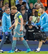 Iar e lovit De Bruyne! Căpitanul lui Manchester City a suferit miercuri o nouă  leziune musculară  în Ligă, împotriva lui Inter