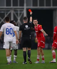 Dinamo - Botoșani 2-2   „Câinii” pierd două puncte  pe „Arc”, după un final de meci nebun