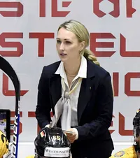 A spart gheața Jessica Campbell, prima antrenoare din NHL:  „Era momentul, va fi distractiv”