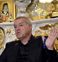 Becali, coleg cu fiica lui Vadim Tudor   AUR a definitivat  lista candidaților : patronul FCSB e pe poziția a doua la București, după George Simion, pentru Camera Deputaților