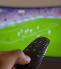 Audiența TV a derby-urilor  FCSB - Rapid a atras telespectatori  cât au adunat împreună  Real - Barca și Arsenal - Liverpool + Unde se plasează meciul lui Dinamo