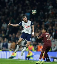 TOTTENHAM - MANCHESTER CITY 2-1  Radu Drăgușin,  integralist  în victoria contra campionei Angliei din optimile Cupei Ligii