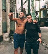 Cel mai risipitor fotbalist Imagini tulburătoare cu brazilianul Adriano, ex-Inter și AS Roma. Cum a ajuns Împărat în Europa un  sărac scăpat din favele ?