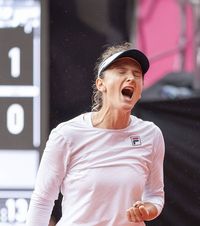 Irina Begu, campioană Românca a câștigat  turneul de la Cali  » Salt important în clasamentul WTA