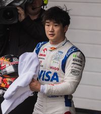 Situație tensionată în SUA Pilotul de Formula 1 Yuki Tsunoda,  interogat  la intrarea în țară! N-a fost lăsat să-și contacteze echipa: „Aproape că m-au trimis acasă”