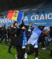 La Craiova s-a putut Interzis la Dinamo - Sepsi,  imnul României  a fost intonat de Ziua Națională înainte de U Craiova - CFR Cluj