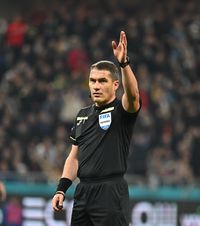 Fără Istvan Kovacs De ce nu poate fi delegat la  Dinamo - Rapid  cel mai bun arbitru român + cine va conduce derby-ul