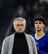 Ținta lui Mourinho  „The Special One” vrea să îl aducă pe  Joao Felix  la Fenerbahce