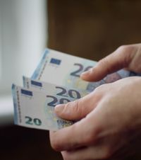 Alte două cluburi din Liga 1, în colaps  Superliga, lovită de  criză financiară:  după Oțelul și Petrolul, alte două echipe sunt la pământ