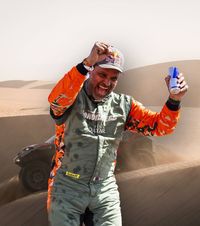 Al-Attiyah, prințul Dakarului Qatarezul vrea titlul cu  Dacia Sandriders  și visează să spulbere recordurile legendarilor Vatanen și Peterhansel: „Trebuie să fiu inteligent”