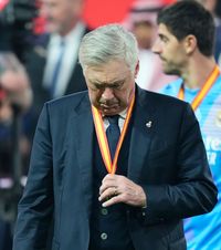 „Nu am jucat fotbal!”   Carlo Ancelotti , descumpănit după eșecul cu Barcelona, în Supercupa Spaniei + A lăudat un singur jucător de la Real Madrid