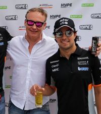 „L-am vrut pe Țiriac în F1”   Fostul pilot din Formula 1 dezvăluie, exclusiv pentru GOLAZO.ro, că  Ion Țiriac a fost foarte aproape  de a cumpăra un pachet majoritar la echipa sa