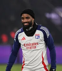 „Știu doar că joacă în roș-albastru”  Alexandre Lacazette, despre  meciul cu FCSB : „Unii preferau Ajax, pentru atmosferă”