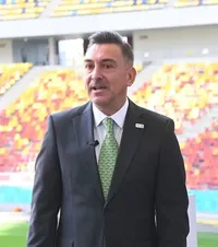 „Și în inferioritate a pus probleme”  Ilie Dumitrescu  laudă FCSB pentru modul în care a jucat în 10 jucători. Remarcații în Rapid - FCSB: „A fost foarte activ”