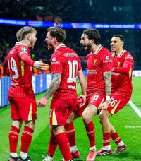 Liga Campionilor  Inter și Bayern , foarte aproape de „sferturi”. Liverpool și Barcelona s-au impus la limită și sunt favorite la retur. Tabloul complet