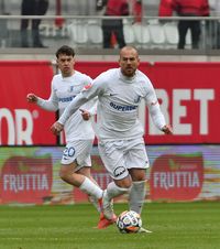 „Vezi că e poarta goală!” Denis Alibec a dezvăluit  secretul golului  pe care l-a marcat din lovitură liberă în meciul cu Sepsi
