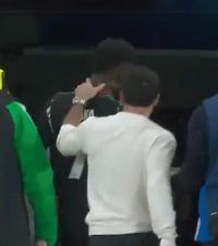 Saka și Carvajal, la un pas de bătaie  VIDEO:  Altercație la pauza meciului  Real Madrid - Arsenal  » Ce s-a întâmplat
