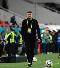 Oprița ar putea să plece  Mesajul antrenorului de la   Steaua : „Nu vreau să stau numai în Liga 2”