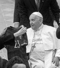  Stop joc în sportul italian    Nicio competiție sportivă  nu va avea loc azi, după decesul Papei Francisc