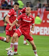 Probleme de lot la Dinamo    Patrick Olsen   va lipsi cu FCSB, după „galbenul” primit în meciul cu CFR + Ce alți indisponibili are Kopic