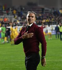 Pancu pleacă de la  U21!    Cine va fi înlocuitorul  și ce l-a deranjat pe selecționerul de la tineret: „Lucrurile sunt clare”