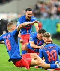 Calcule pentru titlu    Singurul scenariu  în care FCSB mai poate scăpa trofeul + calificată deja în Europa!