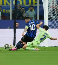 Reacție dură după Inter - Barcelona   Fost mare antrenor, despre penalty-ul acordat italienilor: „Arbitrul   nu a luat decizia corectă!” 